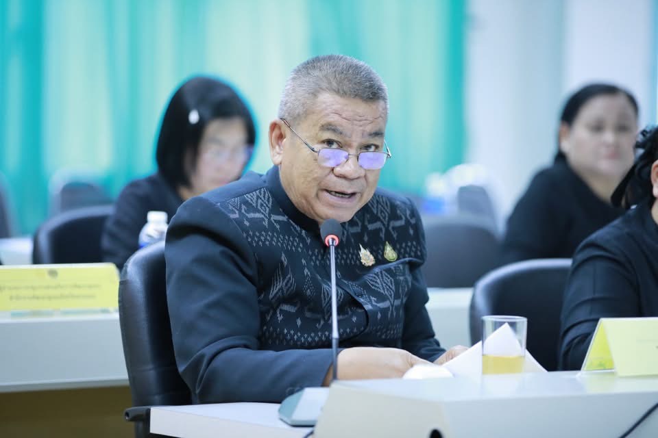 พช.สกลนคร ผนึกกำลังทุกภาคส่วน ชูข้อมูล TPMAP–จปฐ. ปี 2569 ชี้เป้าขจัดความยากจนรายครัวเรือน มุ่งยกระดับคุณภาพชีวิตอย่างยั่งยืน