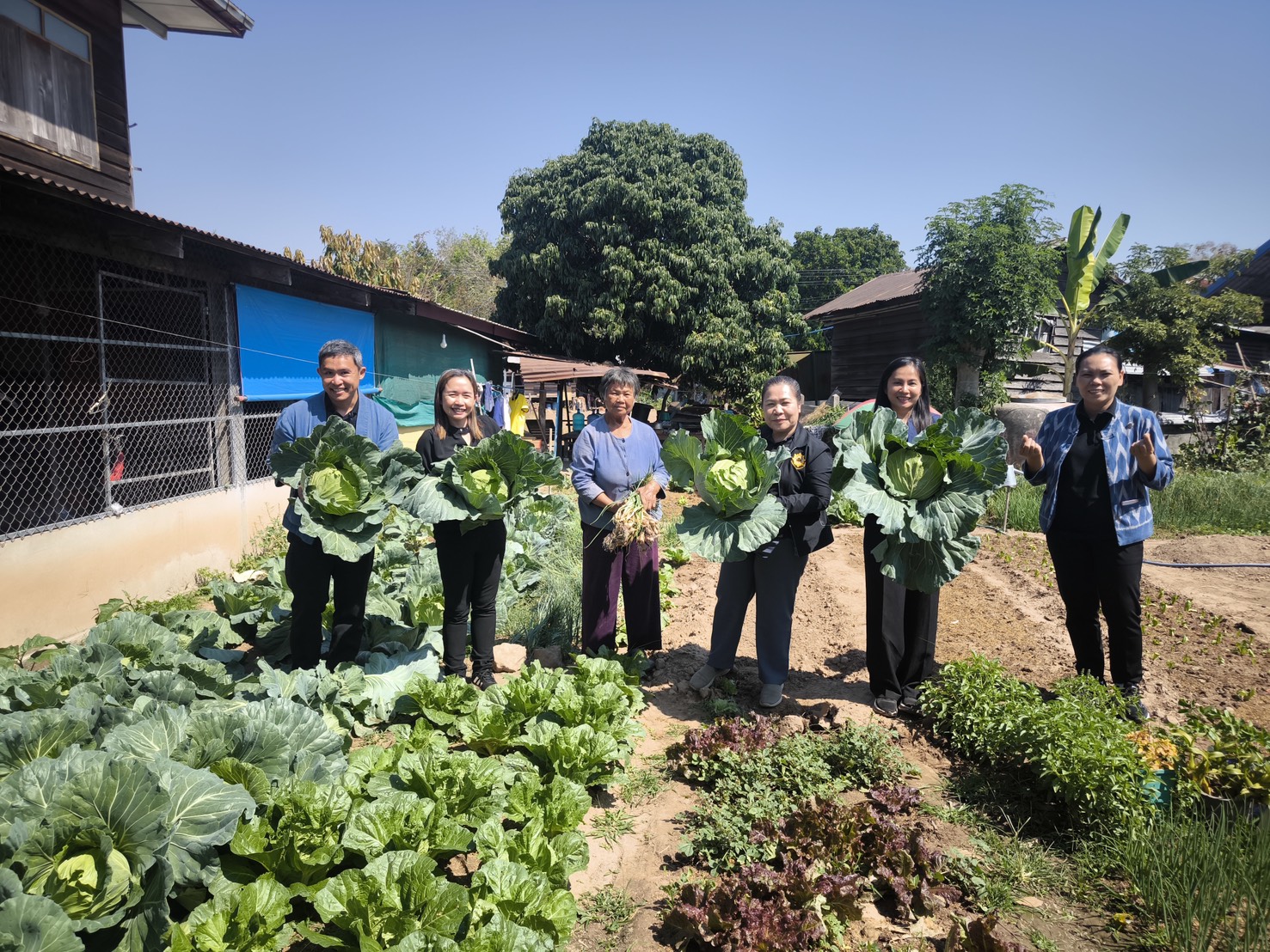พช. สกลนคร ลงพื้นที่วาริชภูมิ–พังโคน นิเทศติดตามงานพัฒนาชุมชน หนุนเศรษฐกิจฐานราก เติบโตอย่างยั่งยืน