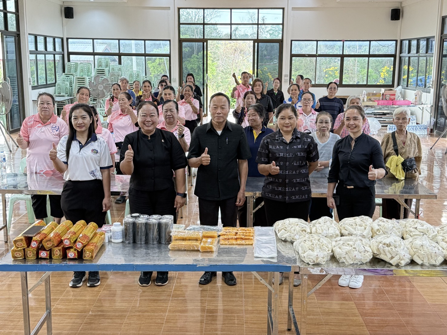 พช.สกลนคร ขับเคลื่อนสารสนเทศตำบลต้นแบบ ใช้ระบบ TIS ชี้เป้า หนุนพัฒนาอาชีพแก้จนอย่างยั่งยืน