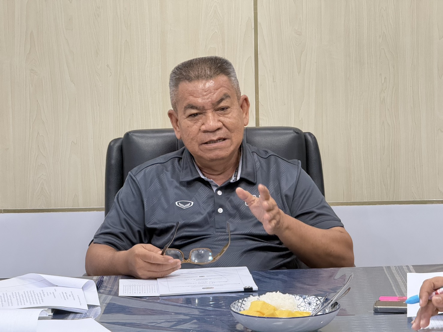  พช. สกลนคร ประชุมกลั่นกรอง เตรียมความพร้อมประชุมผู้บริหารและนักวิชาการ ครั้งที่ 2/2569