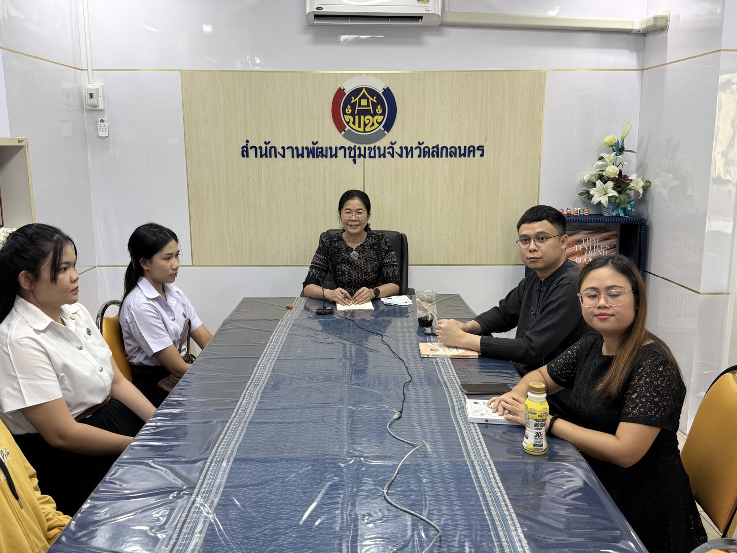     พช.สกลนคร ร่วมประชุมชี้แจง “แผนพัฒนาชุมชนเชิงพื้นที่แบบบูรณาการ” ขับเคลื่อนงานพัฒนาอย่างเป็นระบบ มุ่งยกระดับคุณภาพชีวิตประชาชน