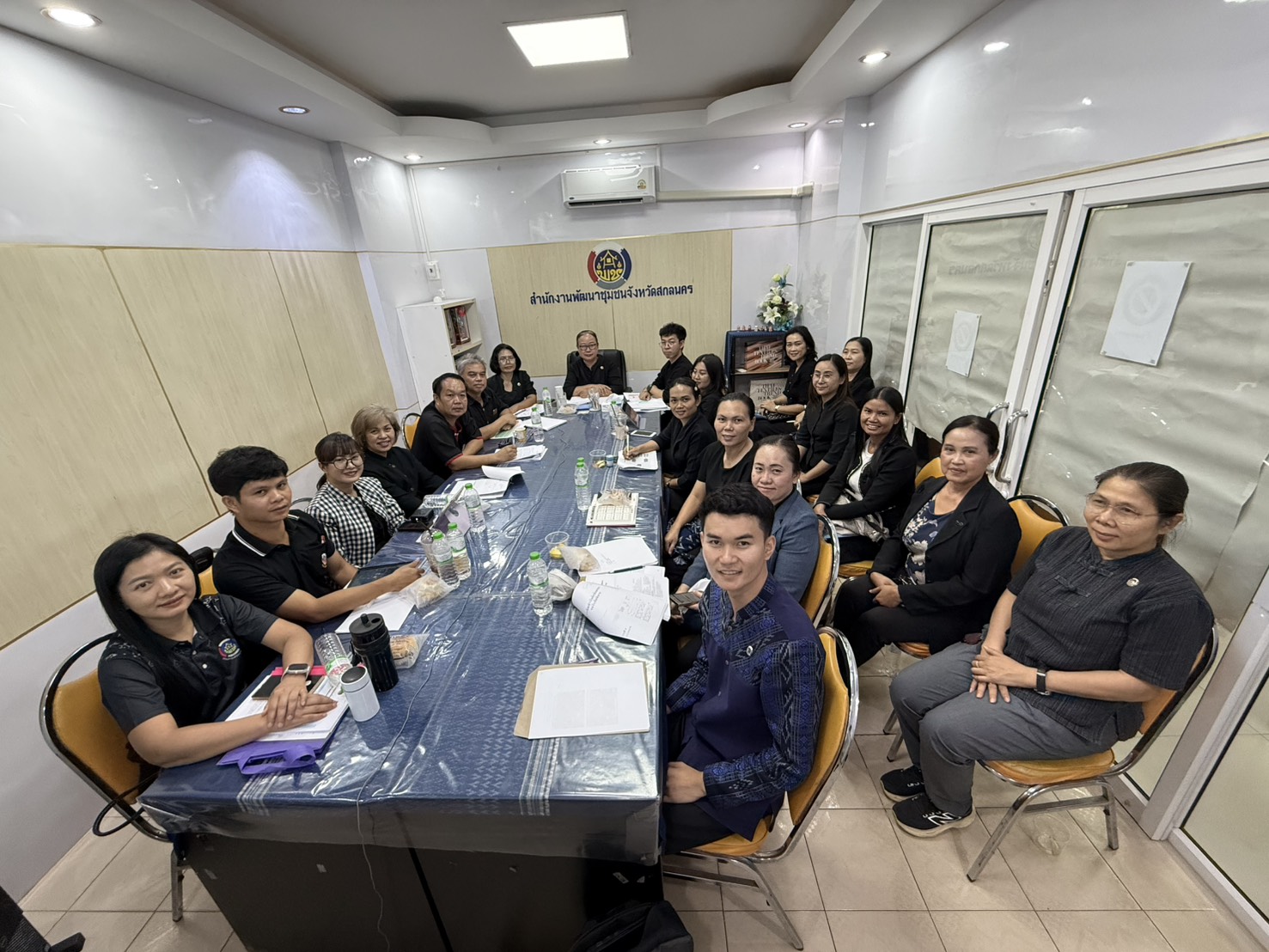  พช.สกลนคร ร่วมอบรมเข้มข้น วันที่ 2 เสริมทักษะบริหารจัดการหนี้กองทุนพัฒนาบทบาทสตรี ยกระดับประสิทธิภาพการทำงานระดับพื้นที่