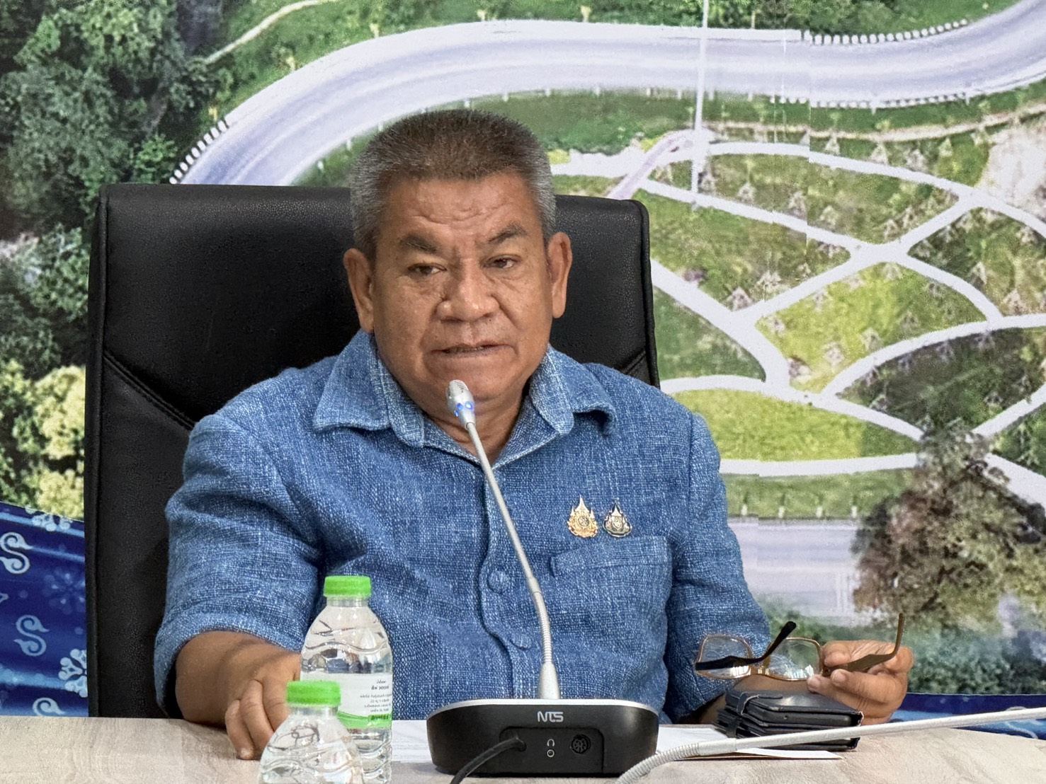  พช.สกลนคร เดินหน้าขับเคลื่อนนโยบายรัฐ ยกระดับเศรษฐกิจฐานราก สร้างชุมชนเข้มแข็ง เร่งพัฒนา ขับเคลื่อนงานพัฒนาชุมชนครบทุกมิติ