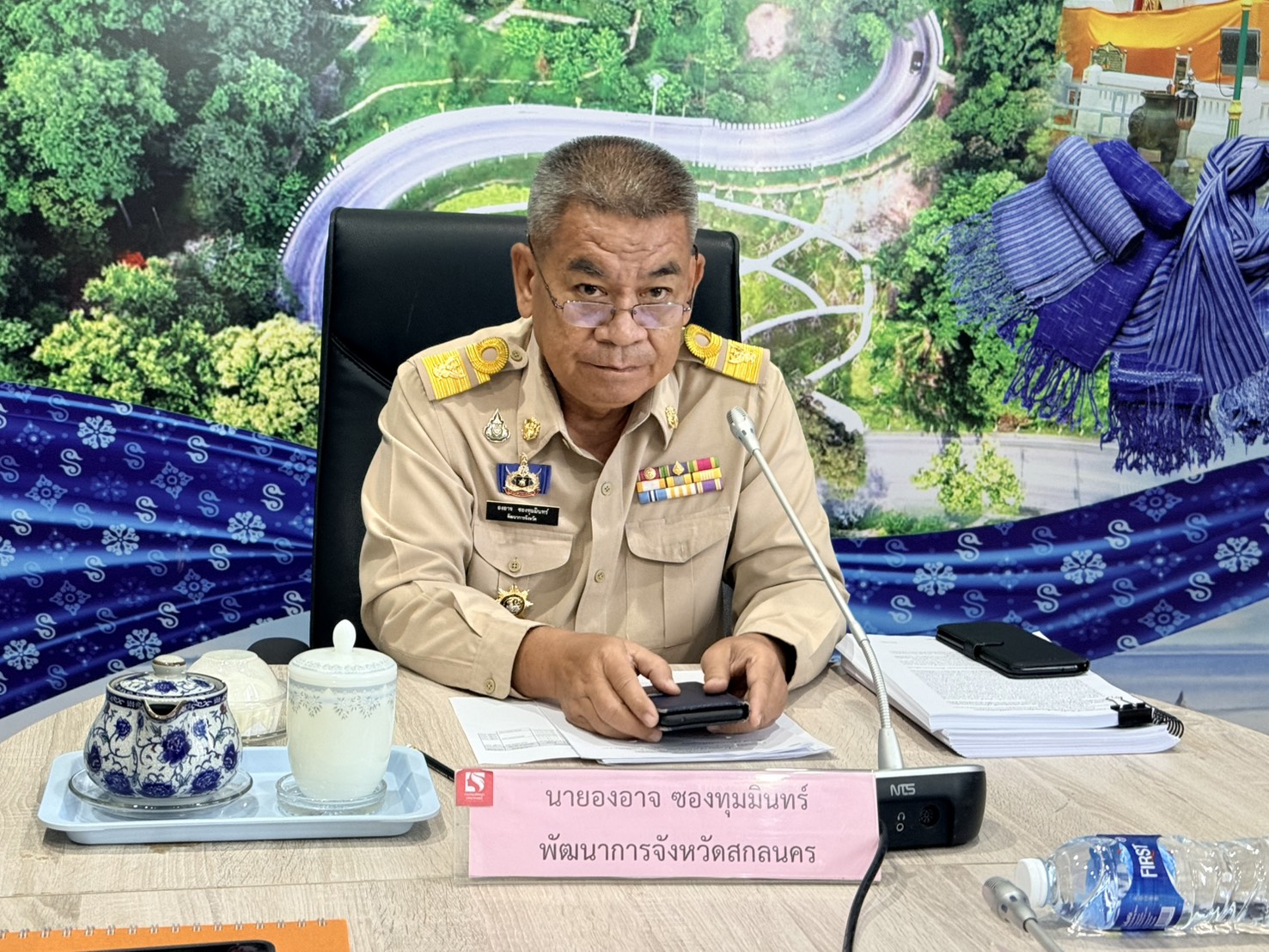 พช.สกลนคร ขับเคลื่อนกองทุนสตรีอย่างเข้มแข็ง เดินหน้าลดหนี้เกินกำหนด เสริมโอกาสสมาชิกเข้าถึงเงินทุน
